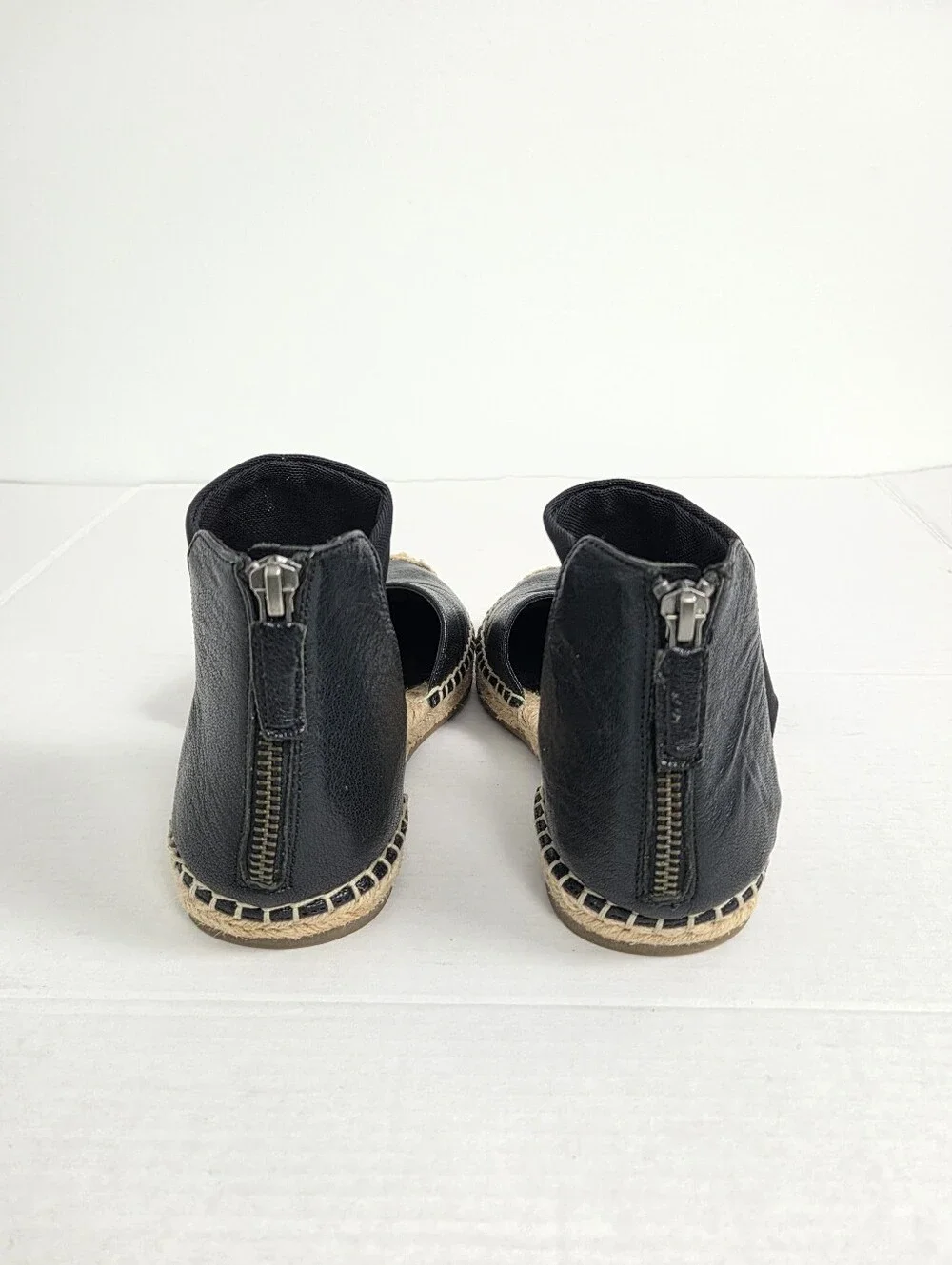 Eileen Fisher Coy Jute Insole Espadrille Black Flat Sandals Size 7.5